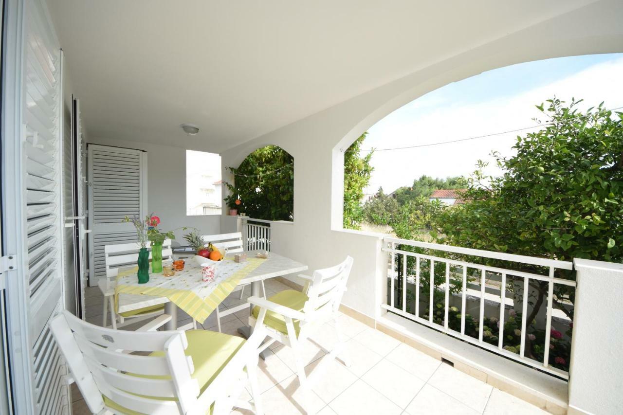 Apartment Andrea Orebic Exterior photo